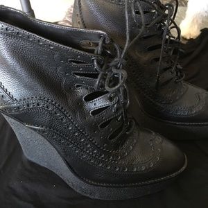 Burberry Prorsum Brogue Wedge Lace Up Ankle Boot